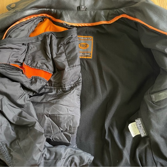 First Manufacturing Co. Classics Leather Gear Motorcycle Jacket M - Picture 6 of 10